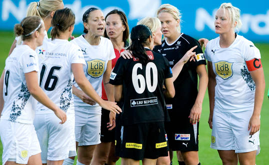 Bråkigt. Marta Da Silva, Umeå blir utvisad