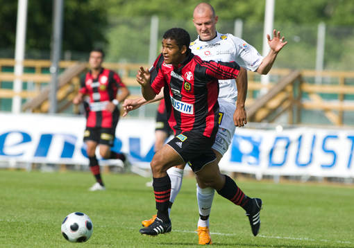 James Frempong, Brommapojkarna och Patrik Svensson, Bunkeflo