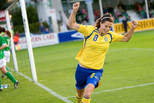 Lotta Schelin, Sverige jubel
