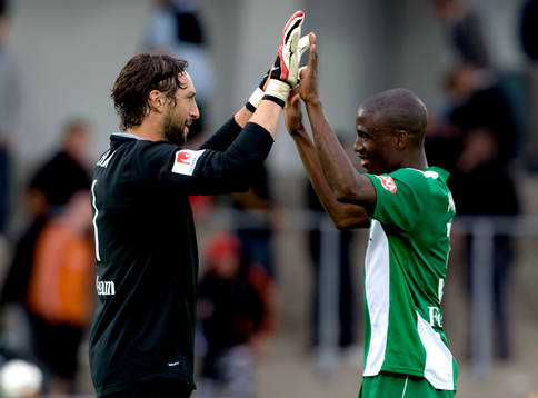 Rami Shaaban, målvakt Hammarby och Alagie Sosseh,