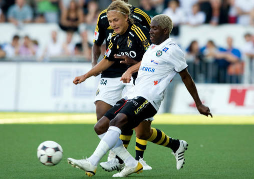 Pierre Bengtsson, AIK och Eric Magloire Bassombeng, Örebro
