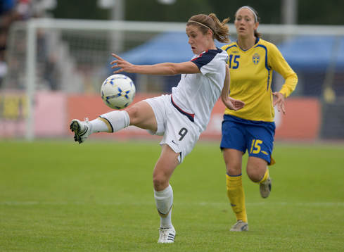 Heather O´Reilly, USA och Therese Sjögran, Sverige