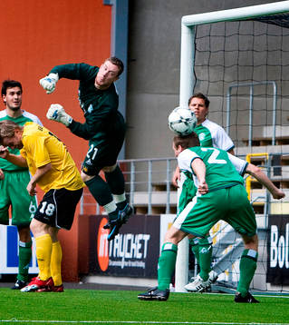 David van Zanten,  Andrew McNeil, målvakt Hibernian