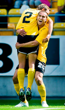 Mathias Florén gör 1-0 till Elfsborg. Emir Bajrami,