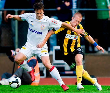 Daniel Larsson, Häcken. Filip Bergman, Assyriska