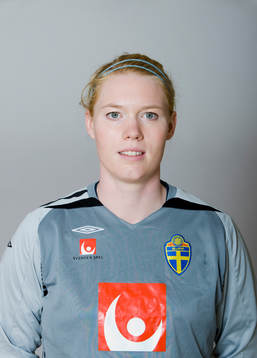 Hedvig Lindahl, målvakt