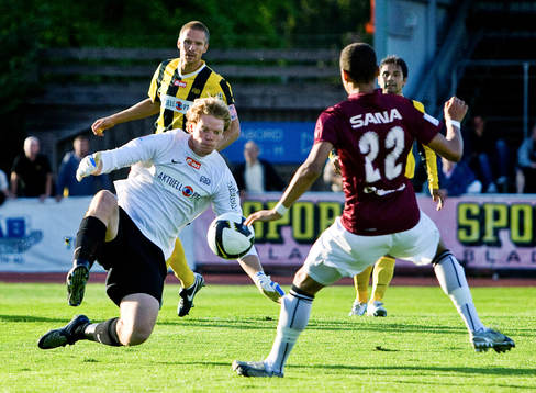 Christoffer Källqvist, målvakt Häcken. Tobias Sana,