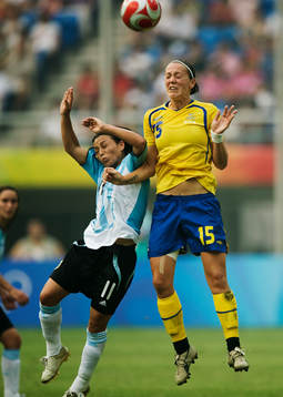 Fabiana Vallejos, Argentina, och Therese Sjögran, Sverige,