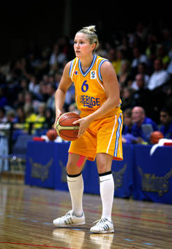 Frida Eldebrink, Sverige