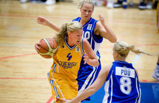 Josefin Olheim, Sverige