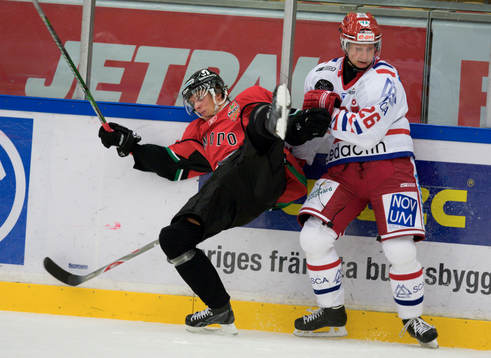 Mikko Lehtonen, Timrå trycker till Andreas Molinder, Modo