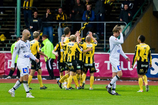 Häcken gör 1-0. Jubel