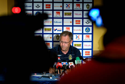 Lars Lagerbäck, förbundskapten på dagens presskonferens