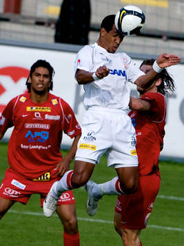Marcos Ferreira, Assyriska