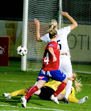 Maria Aronsson, LDB gör 3-0