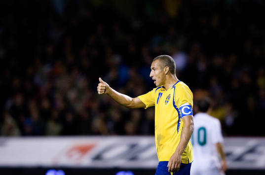 Henrik Larsson ger tummen upp