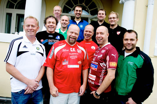 Bläddra bland fler bilder av Handboll upptaktsträff