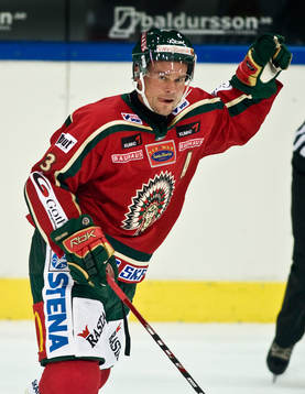 Ronnie Sundin kvitterar till 1-1. Jubel