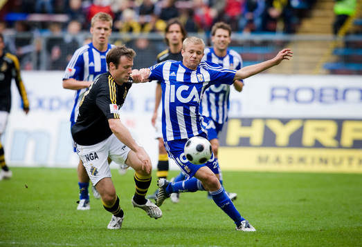 Markus Jonsson, AIK, och Robin Söder, Göteborg
