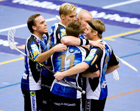 Jimmy Persson, Mattias Hasselström, Warberg jubel