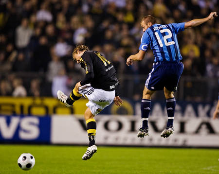 Pierre Bengtsson, AIK, och Mattias Jonson, Djurgården,