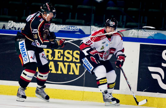 Joakim Andersson, Frölunda, matar  Ville Snellman, Modo