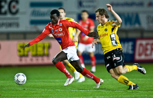 Abiola Dauda och Daniel Mobaeck
