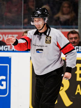 Niklas Persson, domare