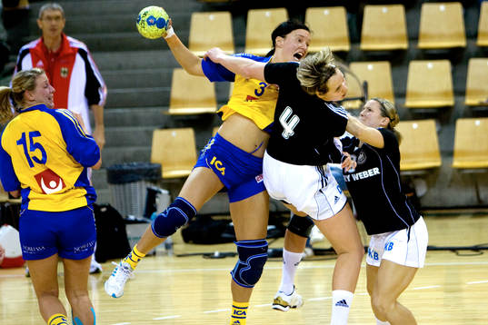 Tina Flognman, Sverige