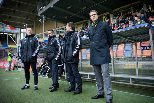 Rikard Norling, tränare  (th)