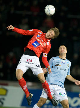 Viktor Elm, nick