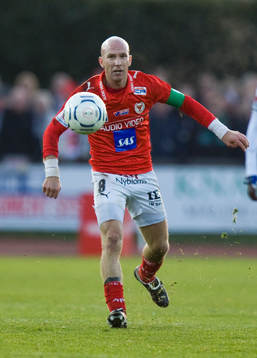 1-0, Henrik Rydström spelar här fram med en läcker