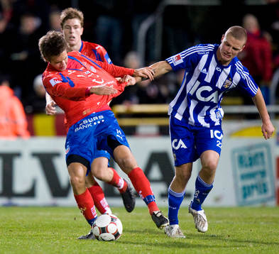 Ragnar Sigurdsson drar omkull debutanten Johan Eiswohld,