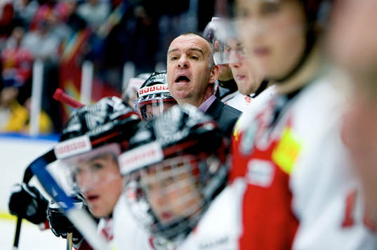Bobo Simensen,  tränare