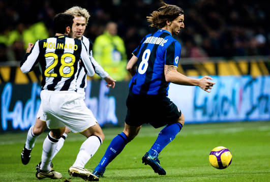 Bläddra bland fler bilder av Fotboll, Serie A, Inter - Juventus