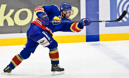 Nichlas Falk