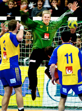 Johan Sjöstrand, Sveriges målvakt blev matchens lirare