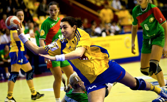 Sara Holmgren, Sverige