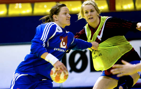 Therese Islas Helgesson, Sverige