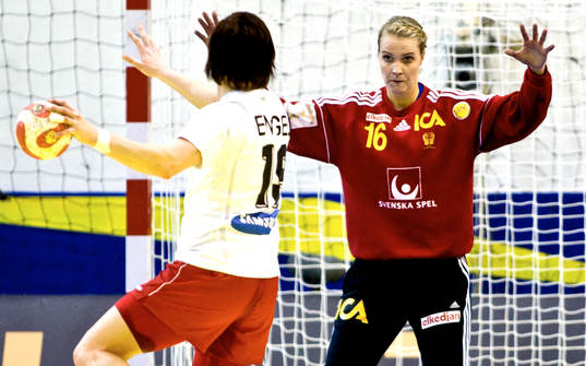 Madeleine Grundström, Sverige