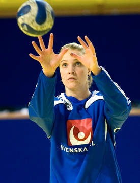Madeleine Grundström, Sverige