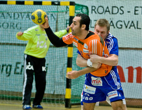 Binai Aziz, Lindesberg. Fredrik Pettersson, Redbergslid