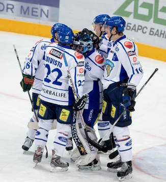 Teemu Lassila, Målvakt, jubel