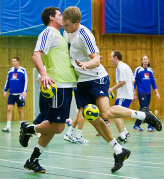 Jonathan Stenbäcken och Johan Jakobsson, krock, närkamp