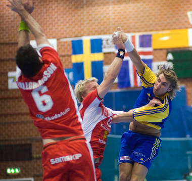 Tobias Warvne laddar
