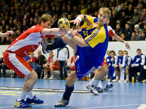 Niklas Grundsten, Sverige