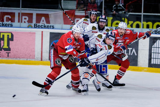 Bläddra bland fler bilder av Ishockey, Elitserien, Södertälje - Linköping