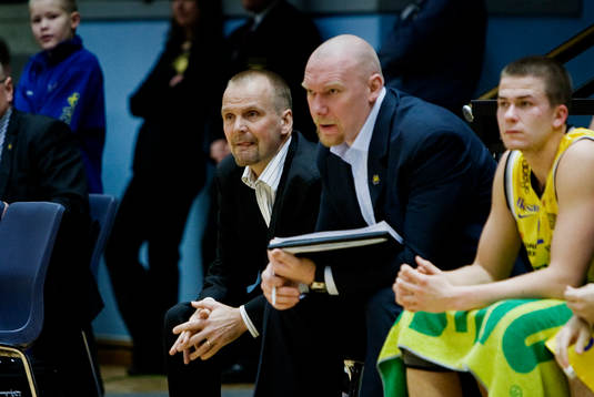 Pekka Salminen, tränare, Björn Hjalmarsson, assisterande