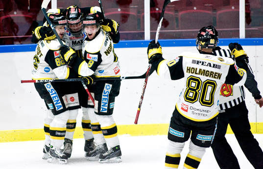 Bläddra bland fler bilder av Ishockey, Allsvenskan, Malmö - Västerås