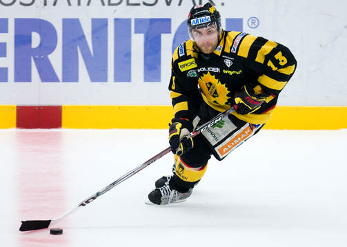 Matchhjälten Niko Dimitrakos, 2 mål